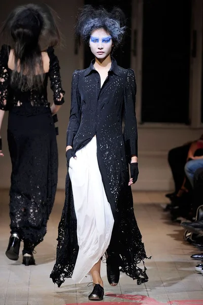 Look 23